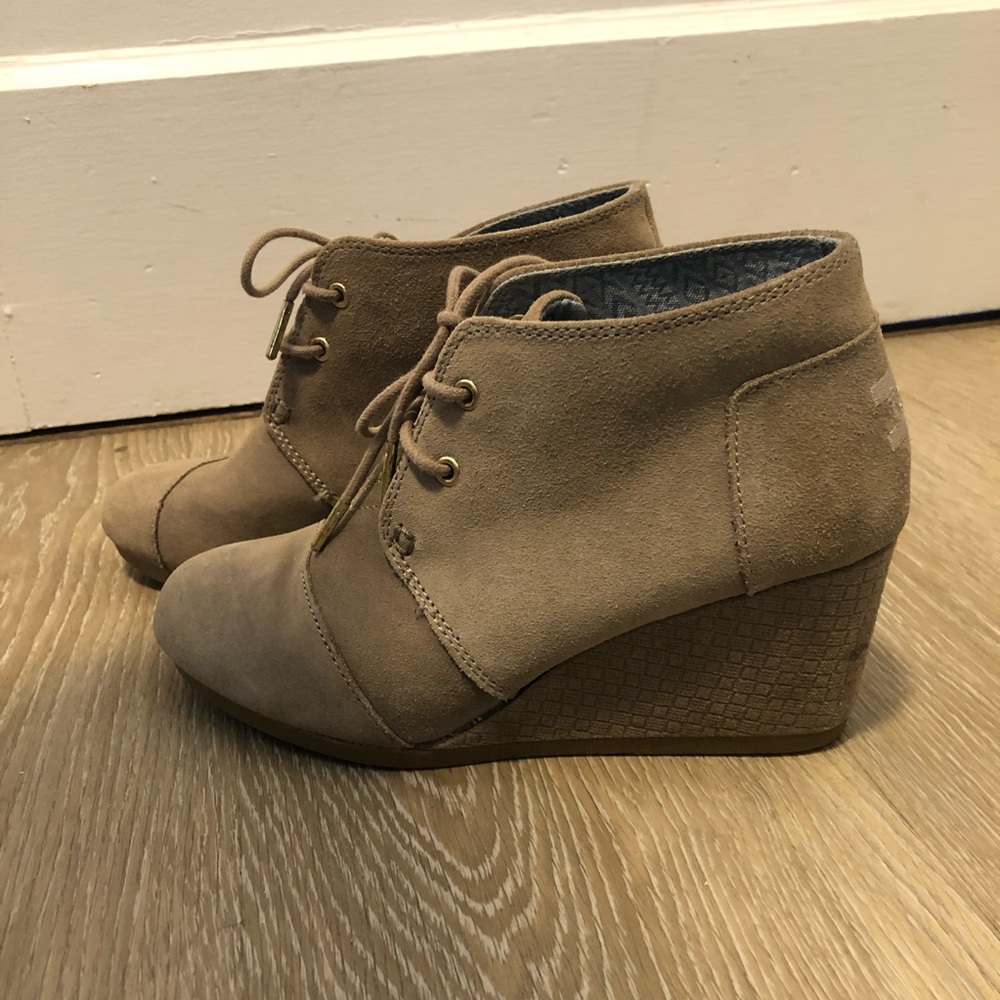 Toms wedges ankle boots size 8
